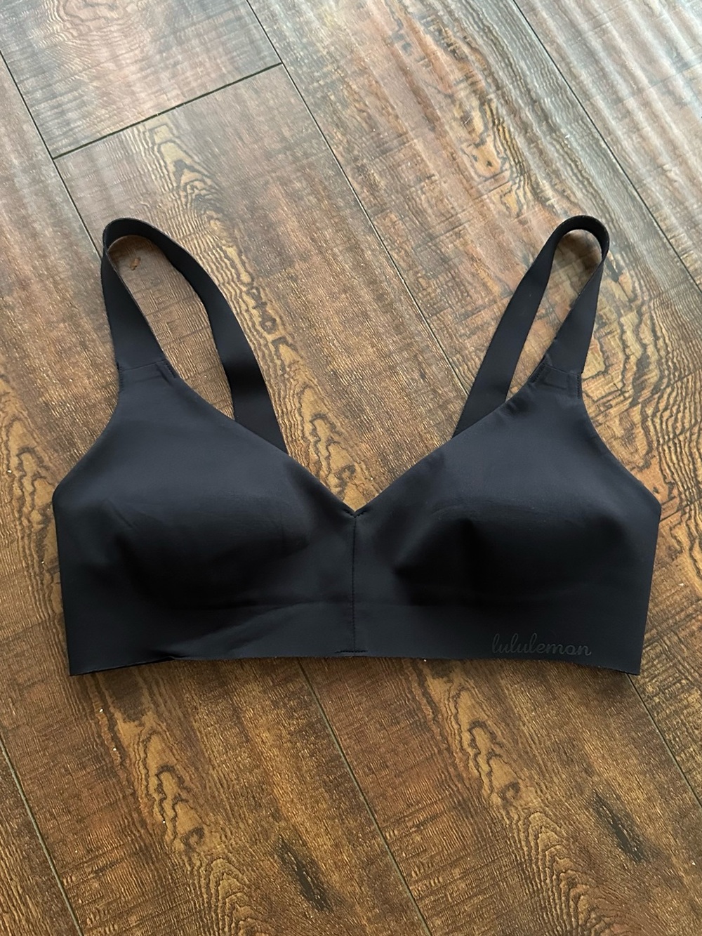 lululemon athletica Black Seamless Light Support Bralette